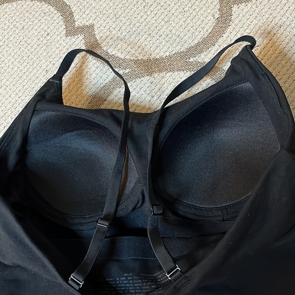 BUNDLE (3 pieces) bras/ bralettes, size small - Picture 11 of 11